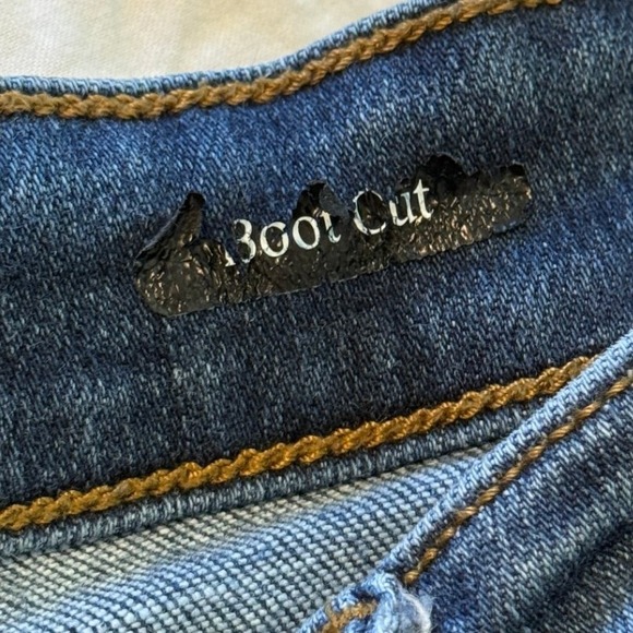 Judy Blue Jeans Women 13 Bootcut Dark Wash Frayed Hem Style High Rise JB82550DK - Picture 7 of 10